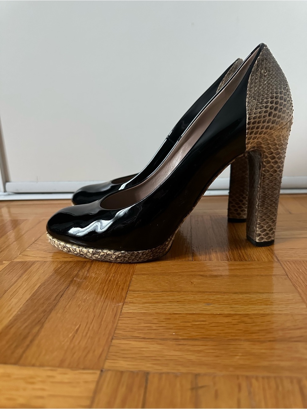 Chloe Black Patent Pumps with Snake-Textured Heel